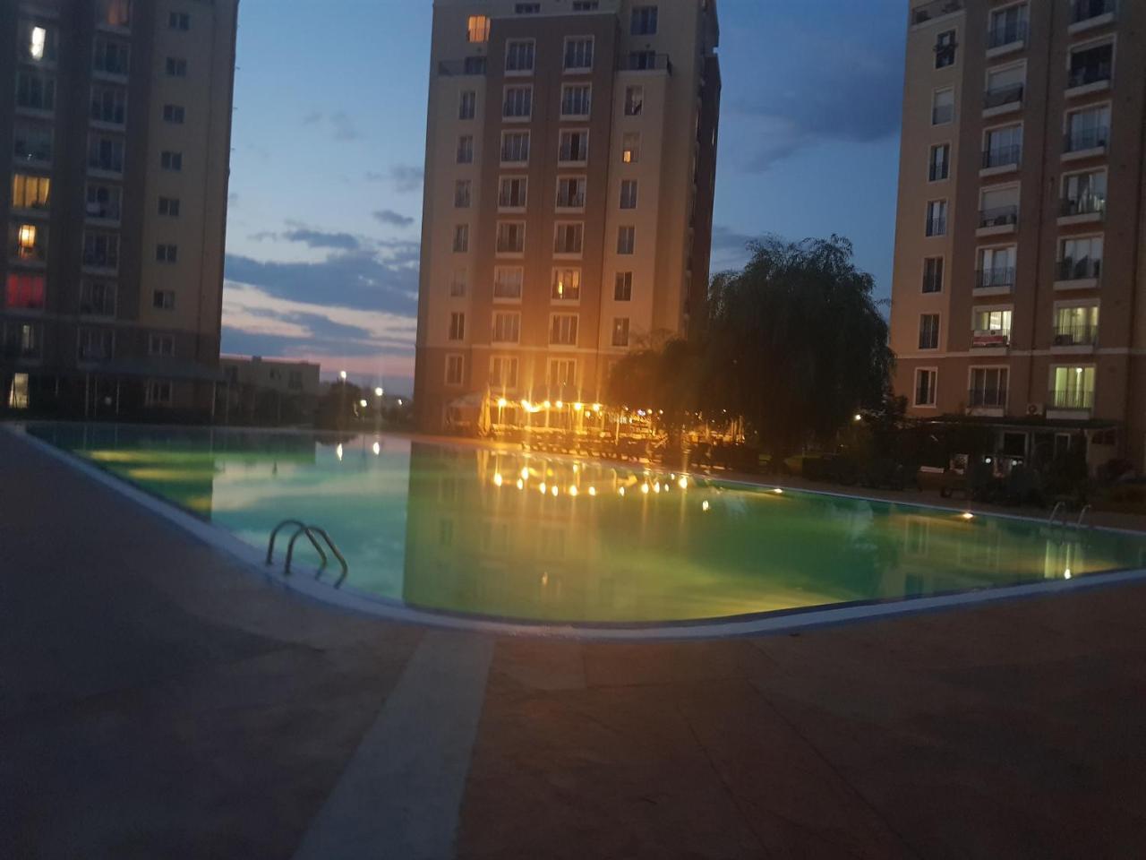 Modern Apartment With Pool In North Bucharest Cretuleasca Εξωτερικό φωτογραφία